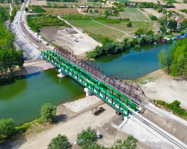 Železnički most preko reke Tamiš u km 63+104.62 pruge Pančevo glavna- Zrenjanin-Kikinda-Državna granica